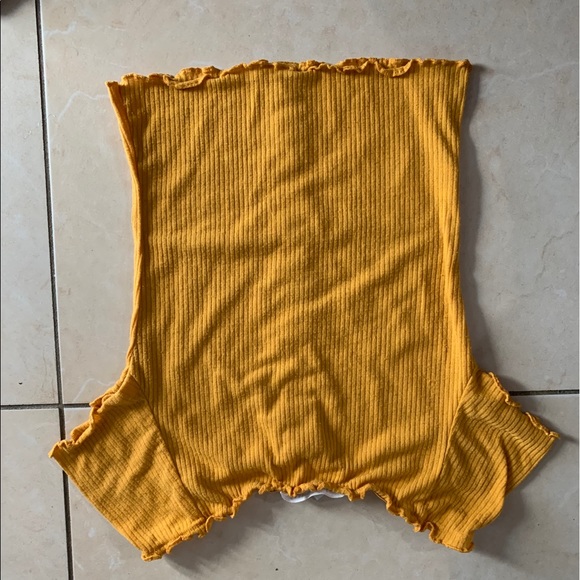 Croptop - Picture 2 of 2